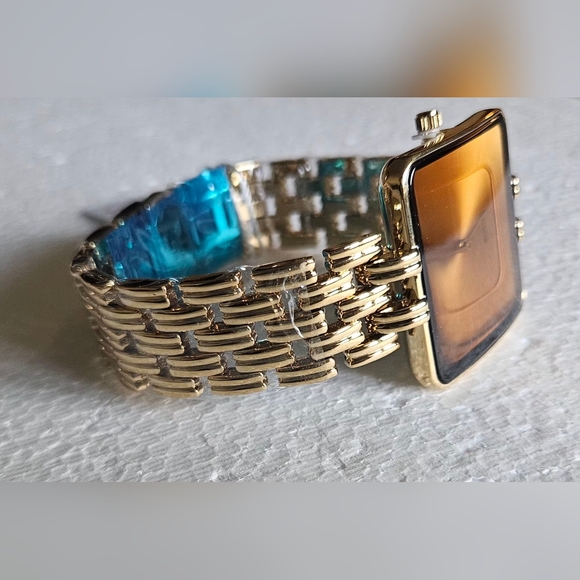 💚🩵Miss Fox Watch💚🩵 - Picture 3 of 8